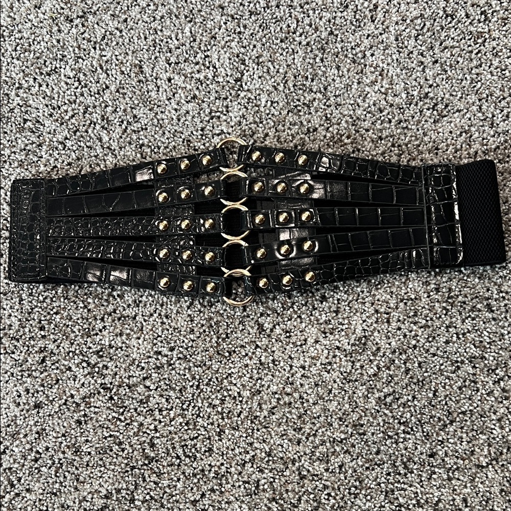 Black and Gold Women's Corset Style Belt